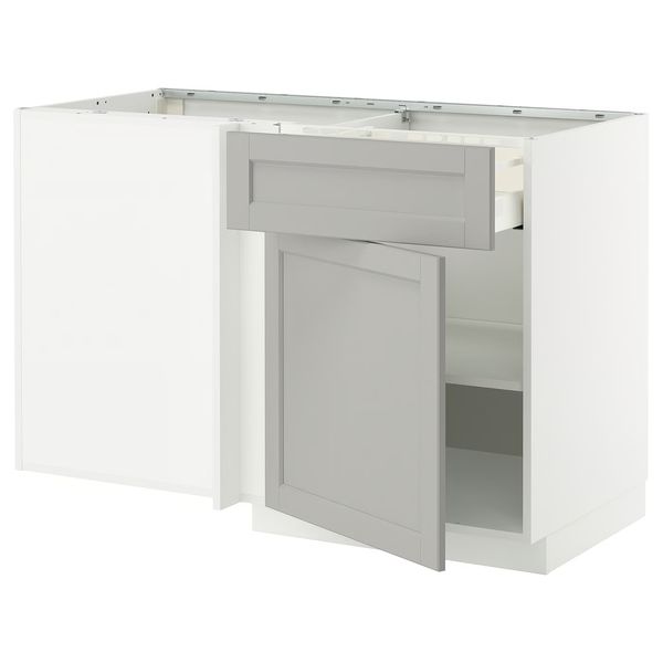 IKEA, вид спереди