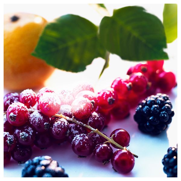 Ароматическая свеча в стакане ВИНТЕР 2015, Зимние ягоды, красный (7.5 см) - схема-чертеж с размерами