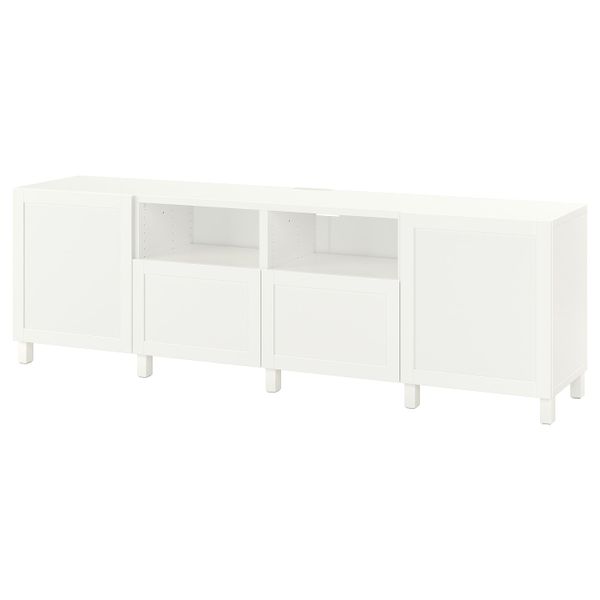 IKEA, вид спереди