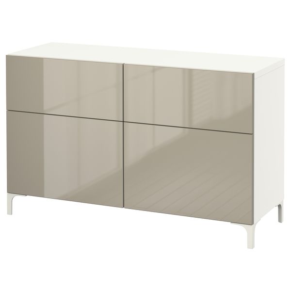 IKEA, вид спереди
