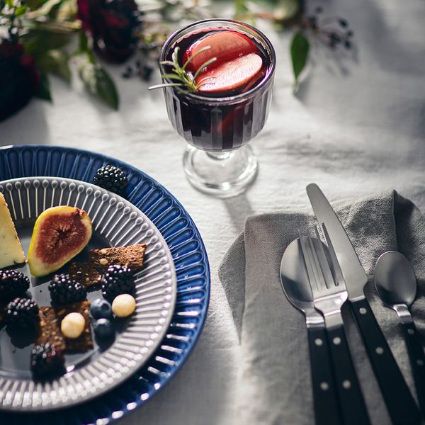 IKEA, дополнительный ракурс - схема-чертеж с размерами