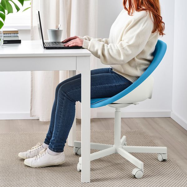Рабочее кресло c подушкой, синий-белый IKEA ELDBERGET ЭЛДБЕРГЕТ / BLYSKÄR БЛИСКЭР 093.318.97 - фото 3