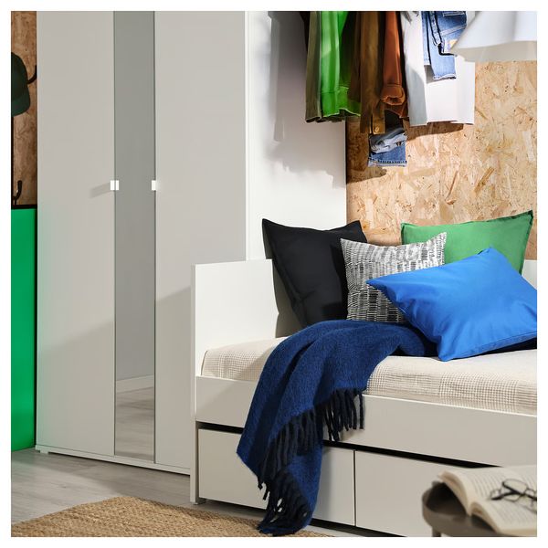 IKEA, дополнительный ракурс