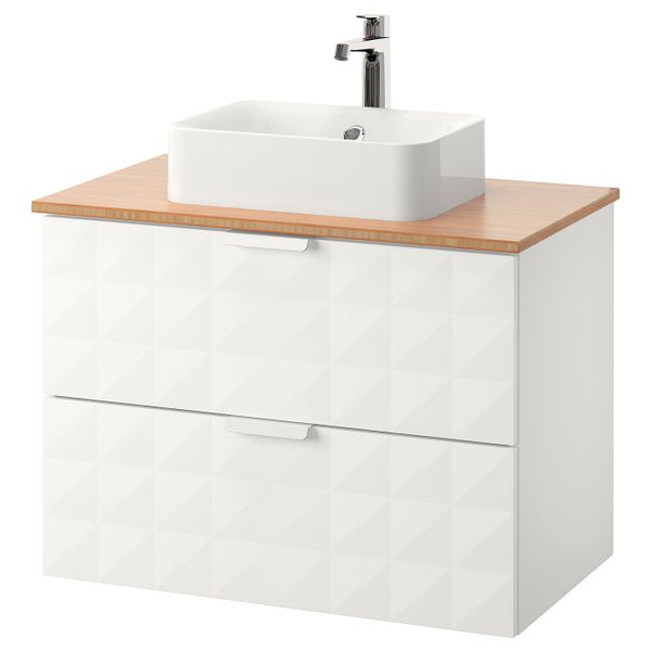 IKEA, вид спереди