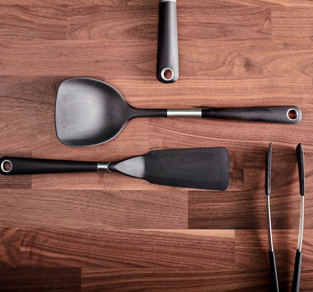 Лопаточка для вока-сковороды, нержавеющая сталь/черный IKEA IKEA 365+ HJÄLTE ИКЕА 365+ ЙЭЛТЕ 103.745.79 - фото 1