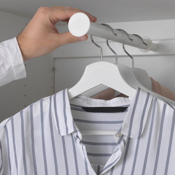 Выдвижная платяная штанга, белый 60x40 см IKEA ХЭЛПА 003.861.01 - фото 2