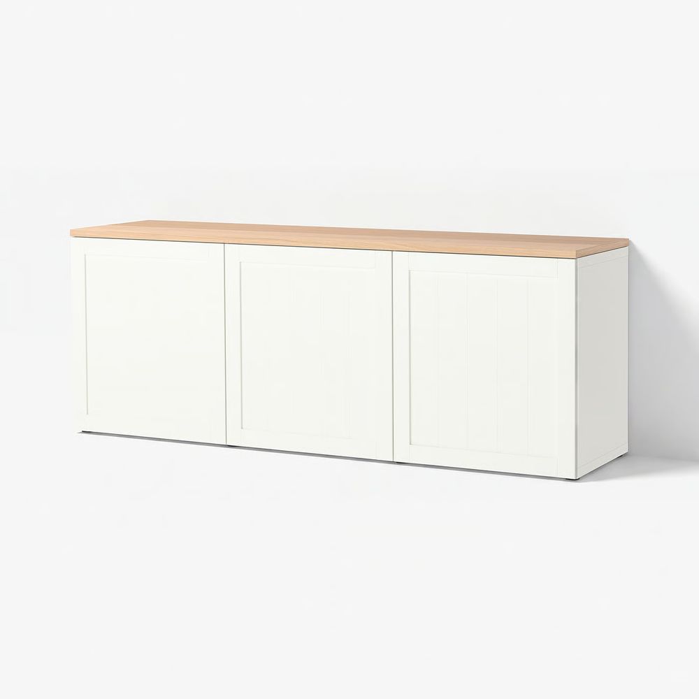 IKEA, вид спереди