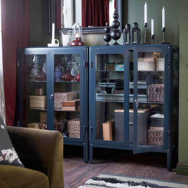 Шкаф-витрина, черно-синий 81x113 см IKEA FABRIKÖR ФАБРИКОР 503.631.78 - фото 3