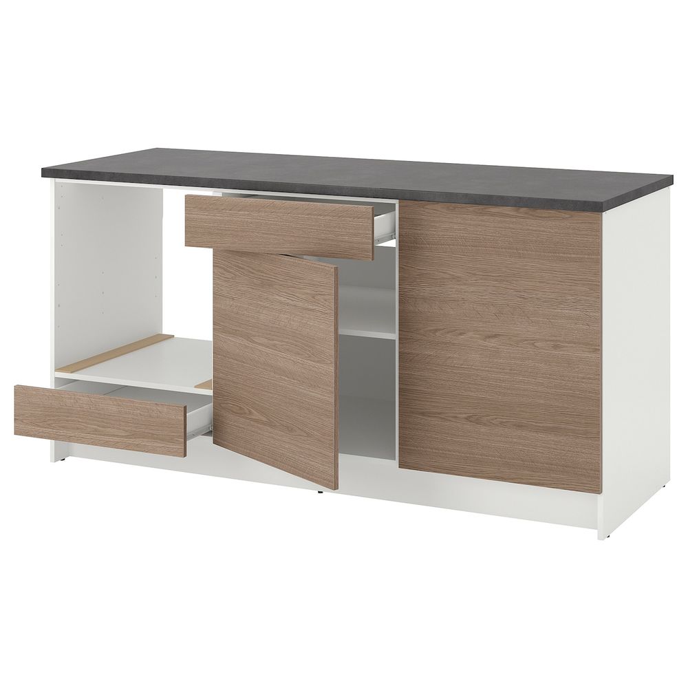 IKEA, вид спереди