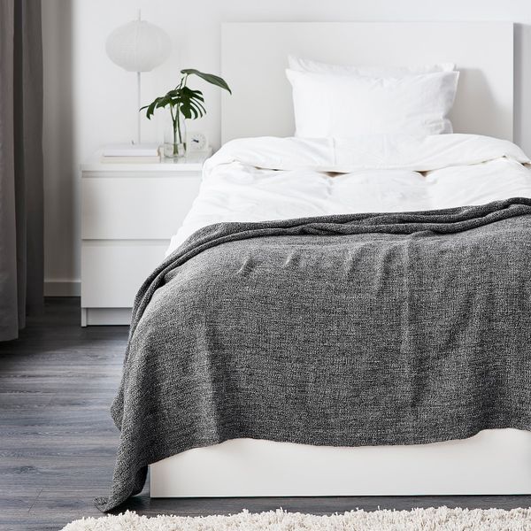 Плед, серый-черный 120x180 см IKEA ГУРЛИ 203.698.98 - фото 5