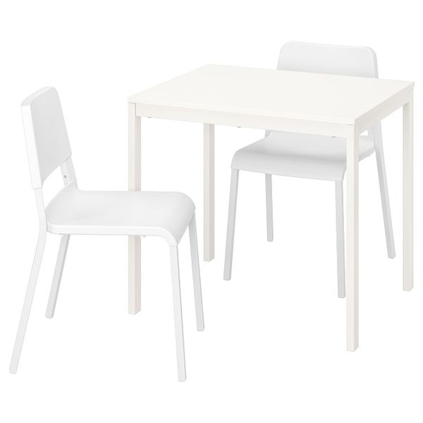 IKEA, вид спереди