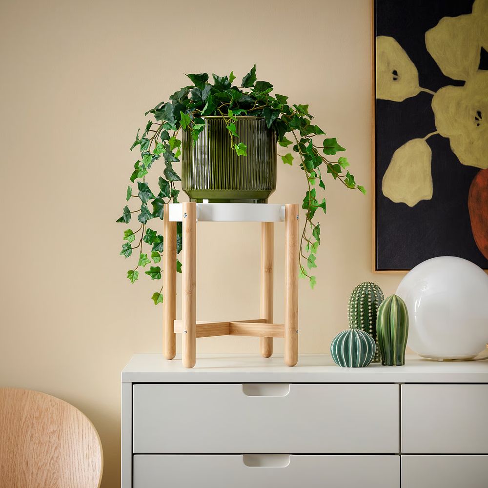 IKEA, вид спереди