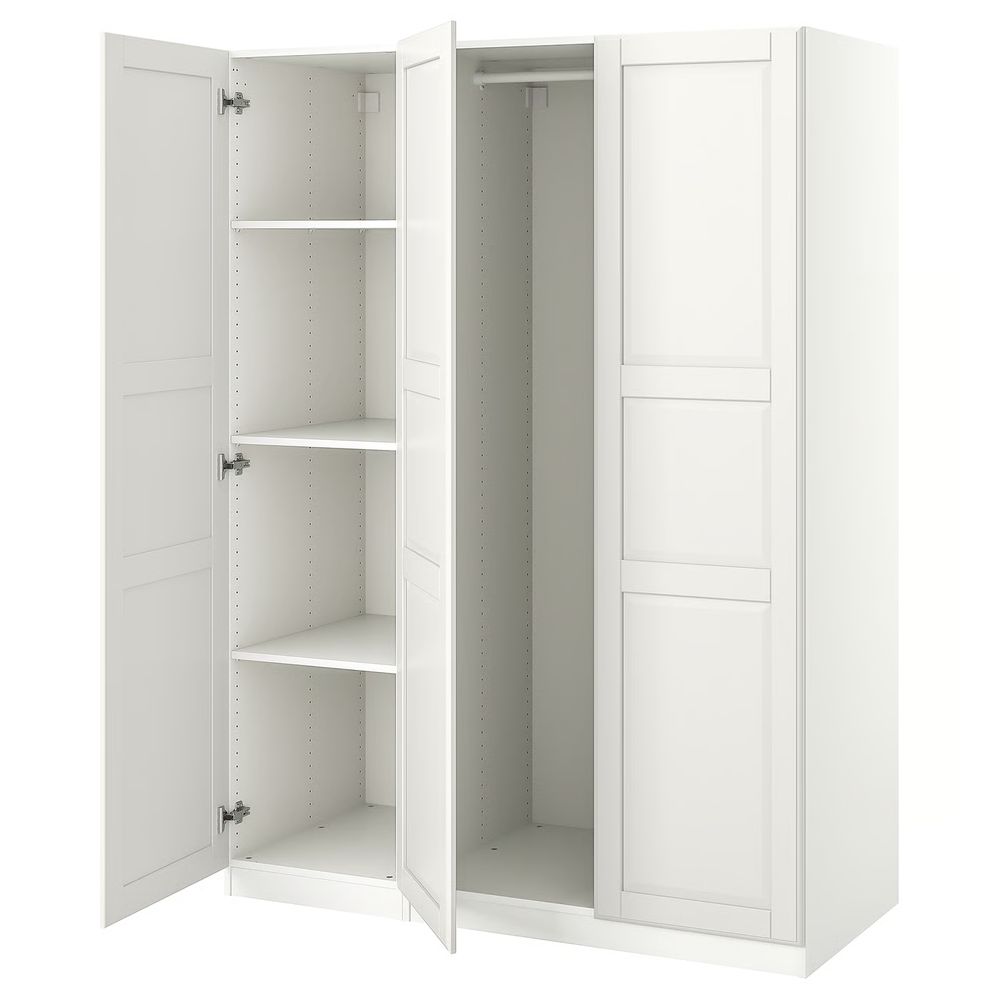 IKEA, вид спереди