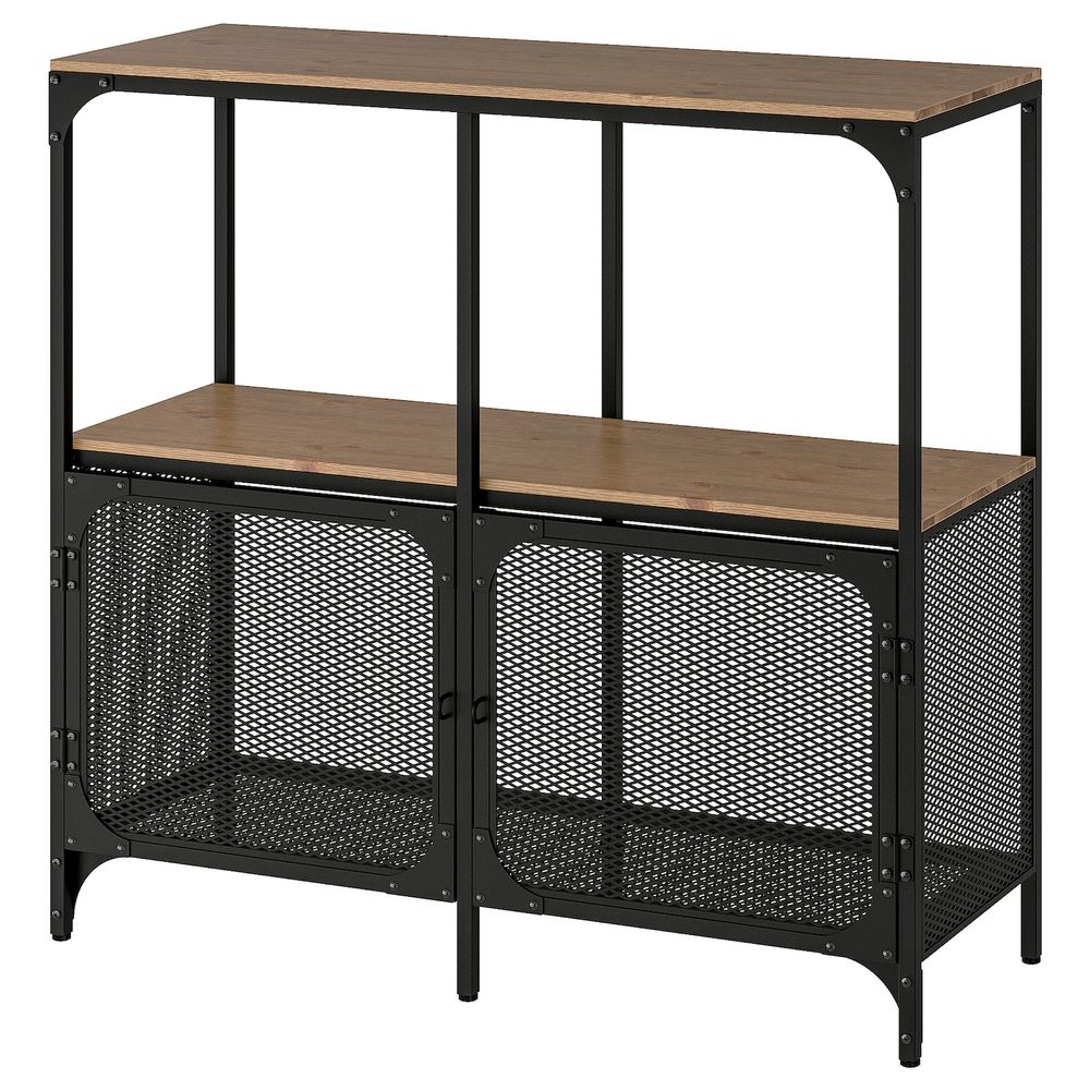 IKEA, вид спереди