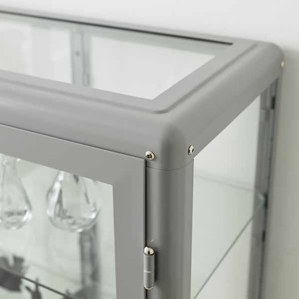 Шкаф-витрина, серый 81x113 см IKEA ФАБРИКОР 303.631.79 - фото 3