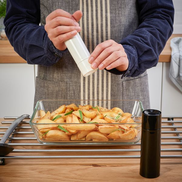 Мельница для специй, черный-белый, 14 см IKEA BARNASINNE 305.237.19 - фото 3