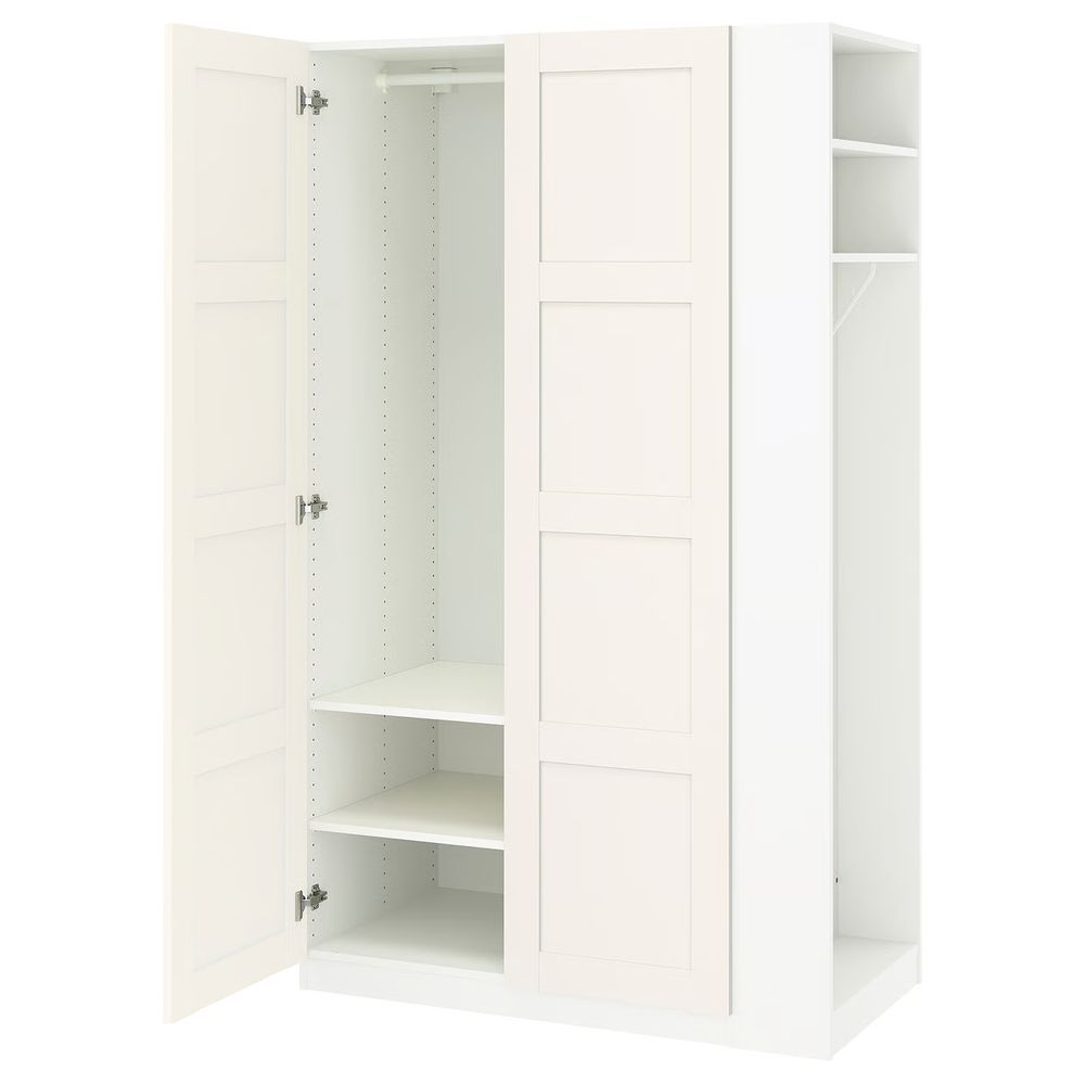 IKEA, вид спереди