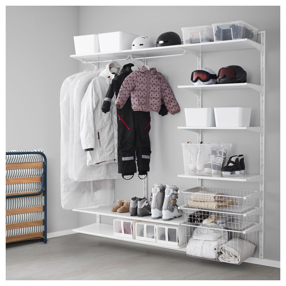 IKEA, вид спереди