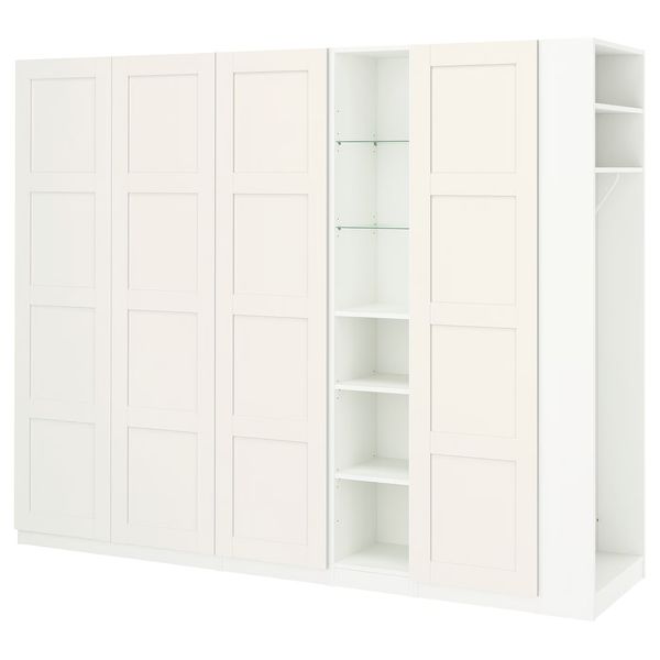 IKEA, вид спереди