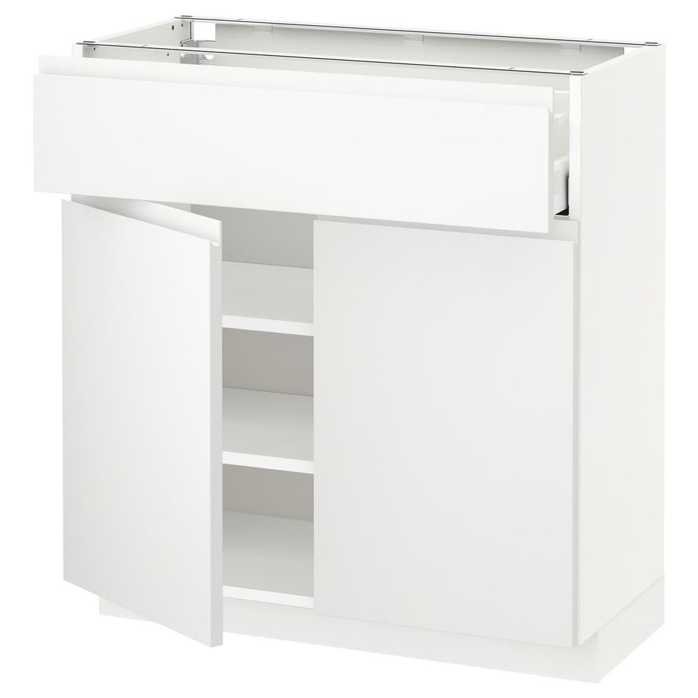 IKEA, вид спереди