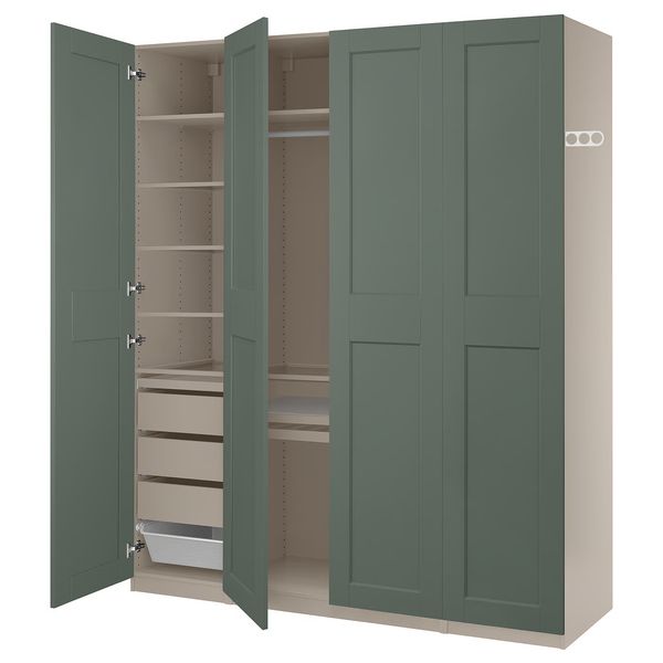 IKEA, вид спереди