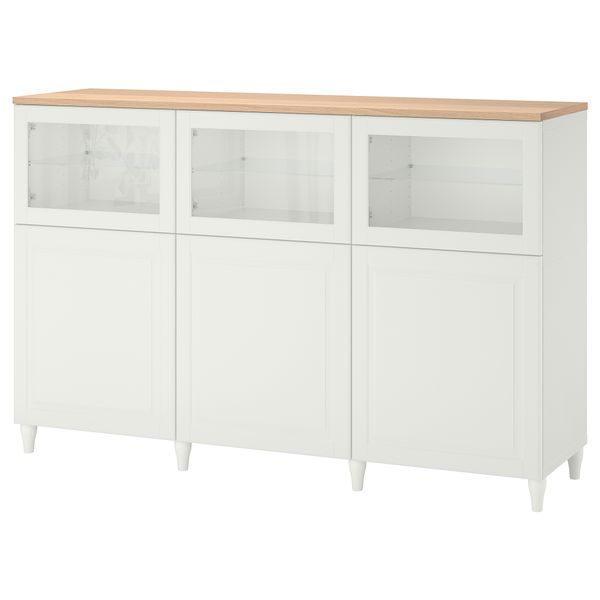 IKEA, вид спереди