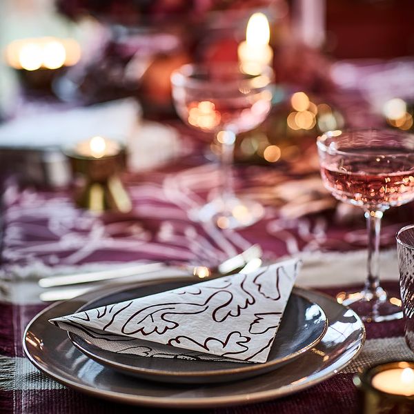 IKEA, дополнительный ракурс - схема-чертеж с размерами