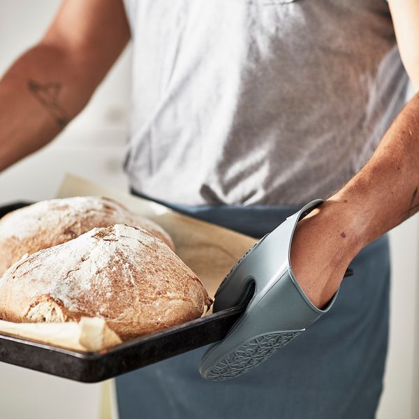 Варежка-прихватка, силикон/синий IKEA SANDVIVA САНДВИВА 704.643.84 - фото 3