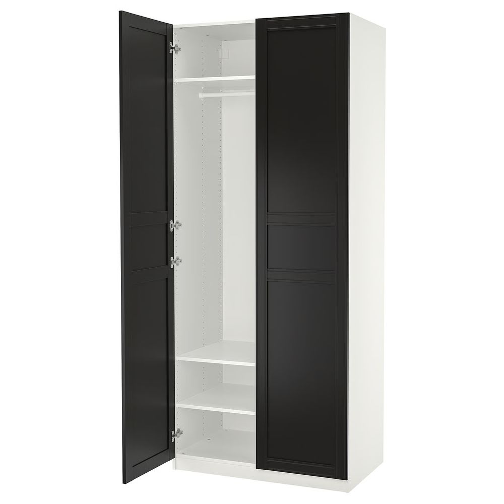 IKEA, вид спереди