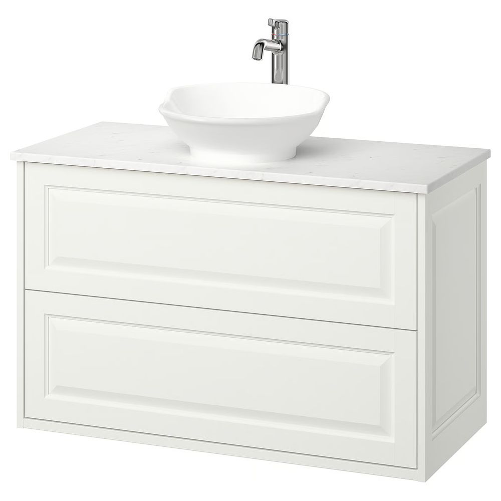 IKEA, вид спереди