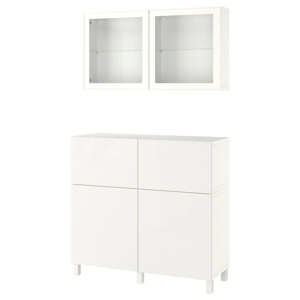 IKEA, вид спереди