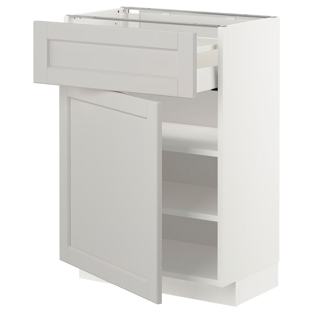 IKEA, вид спереди