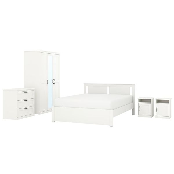 IKEA, вид спереди