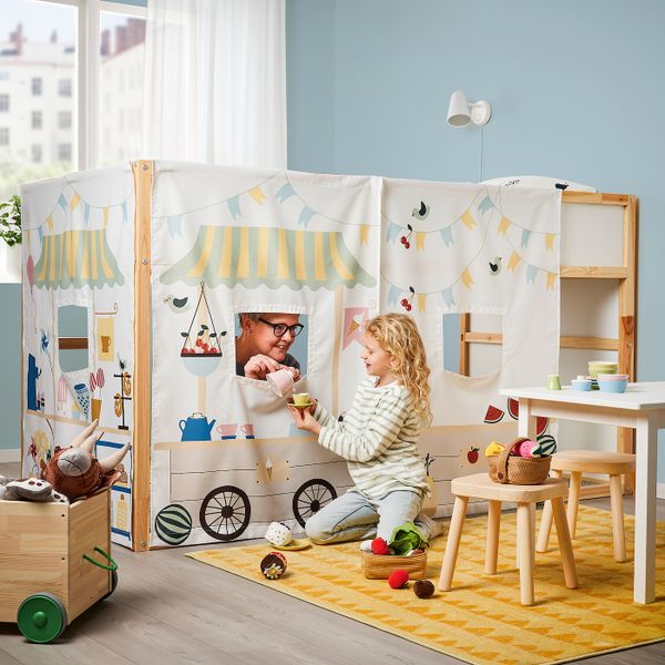 IKEA, дополнительный ракурс