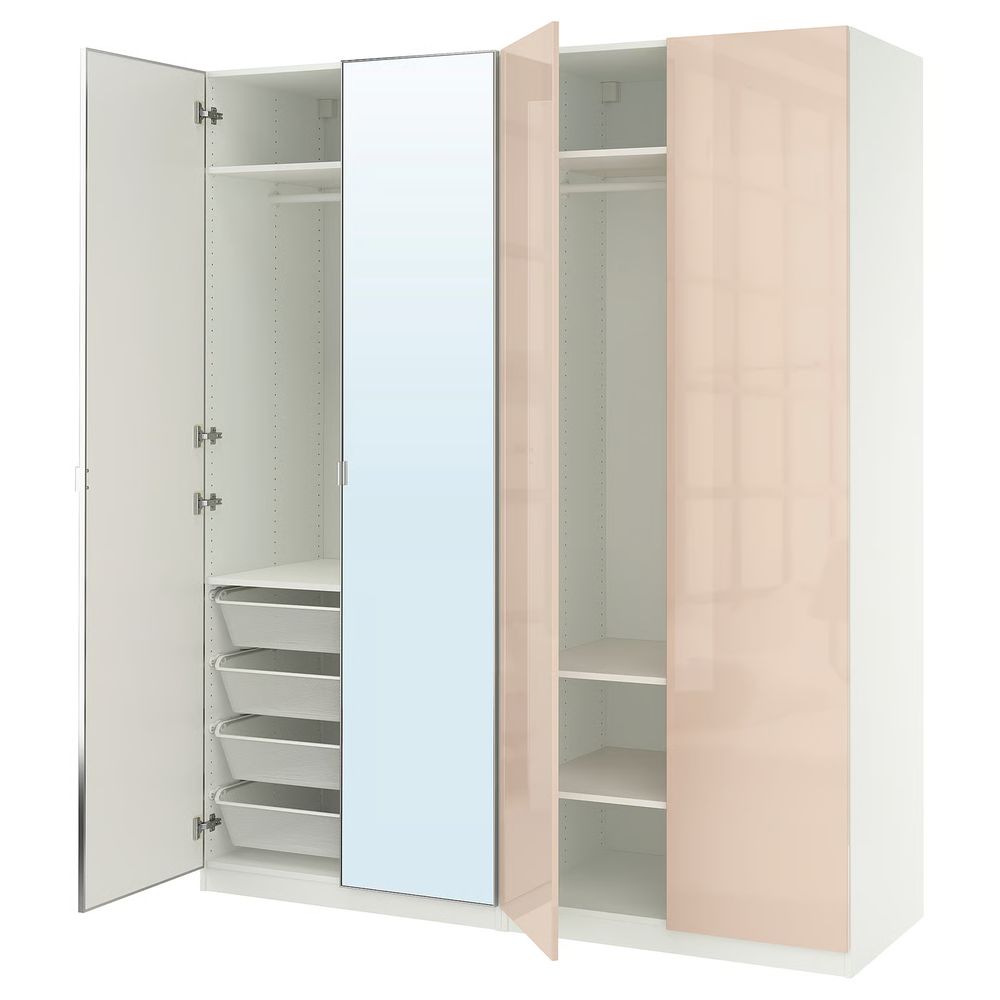 IKEA, вид спереди