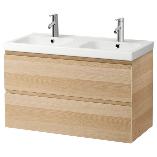 IKEA, вид спереди