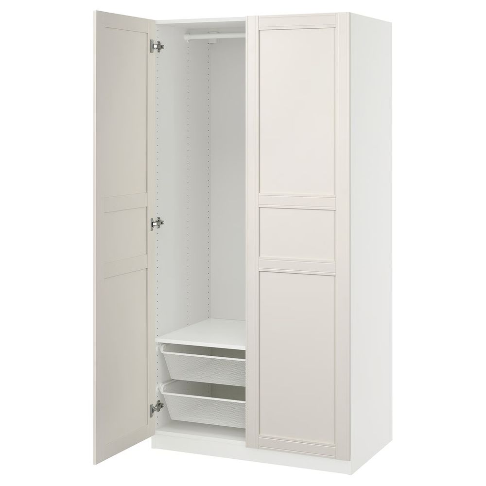 IKEA, вид спереди