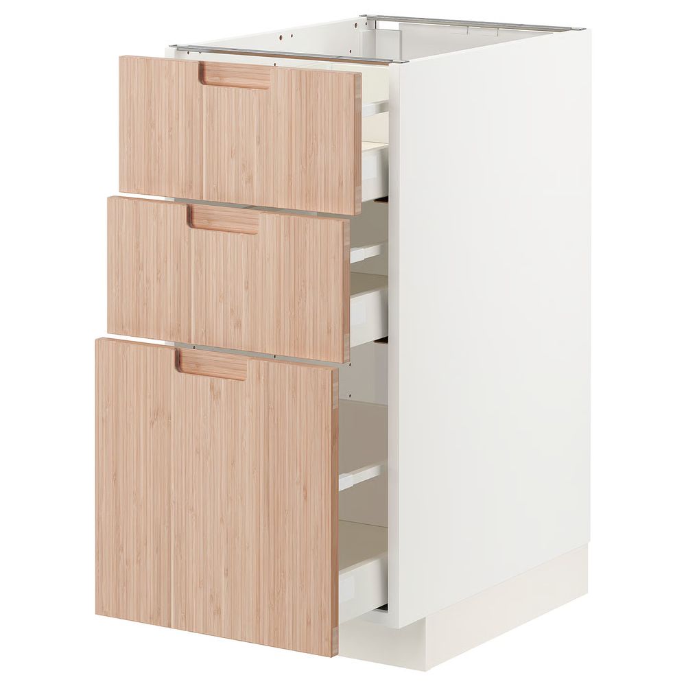 IKEA, вид спереди