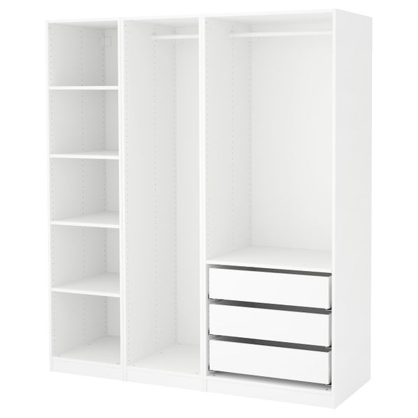 IKEA, вид спереди