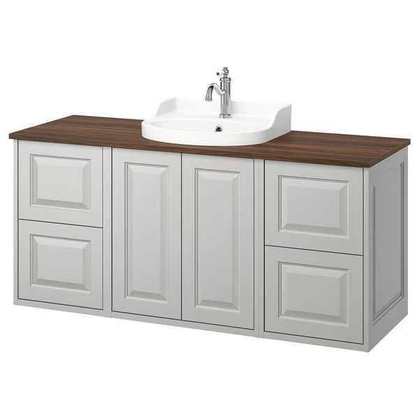 IKEA, вид спереди
