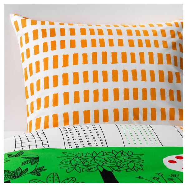 IKEA, вид спереди