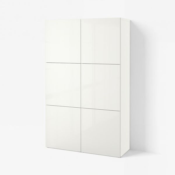 IKEA, вид спереди