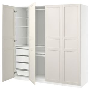 IKEA, вид спереди