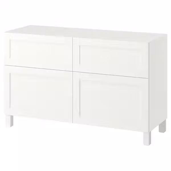 IKEA, вид спереди