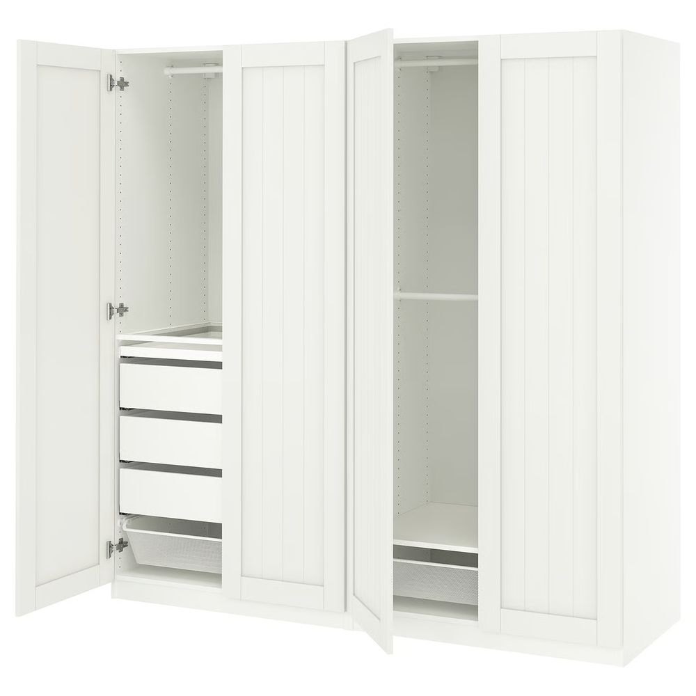 IKEA, вид спереди