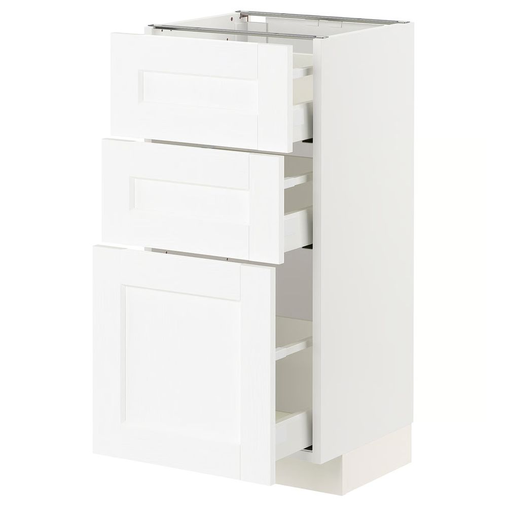 IKEA, вид спереди