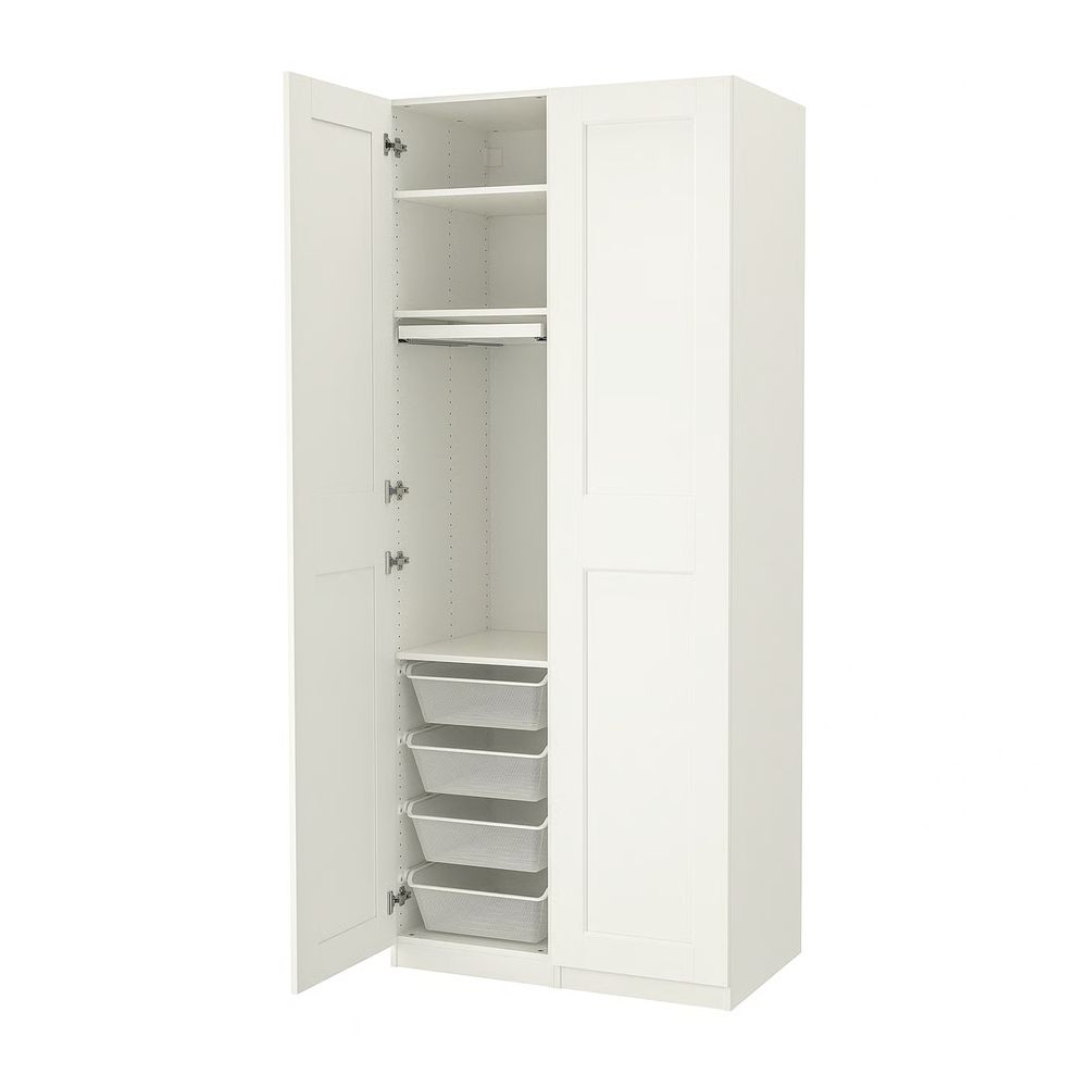 IKEA, вид спереди