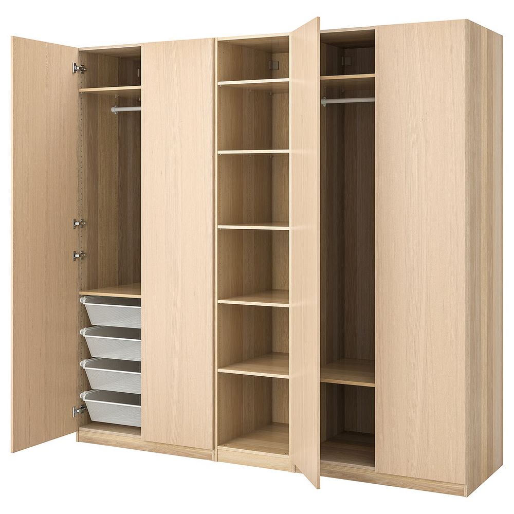 IKEA, вид спереди