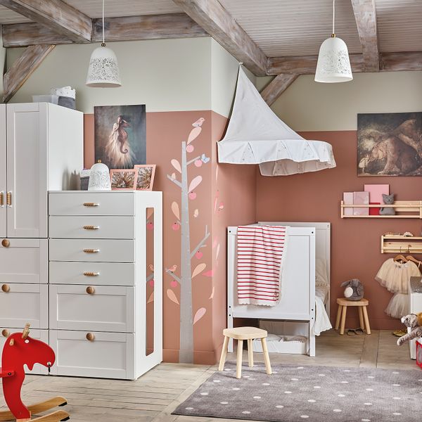 IKEA, дополнительный ракурс - схема-чертеж с размерами