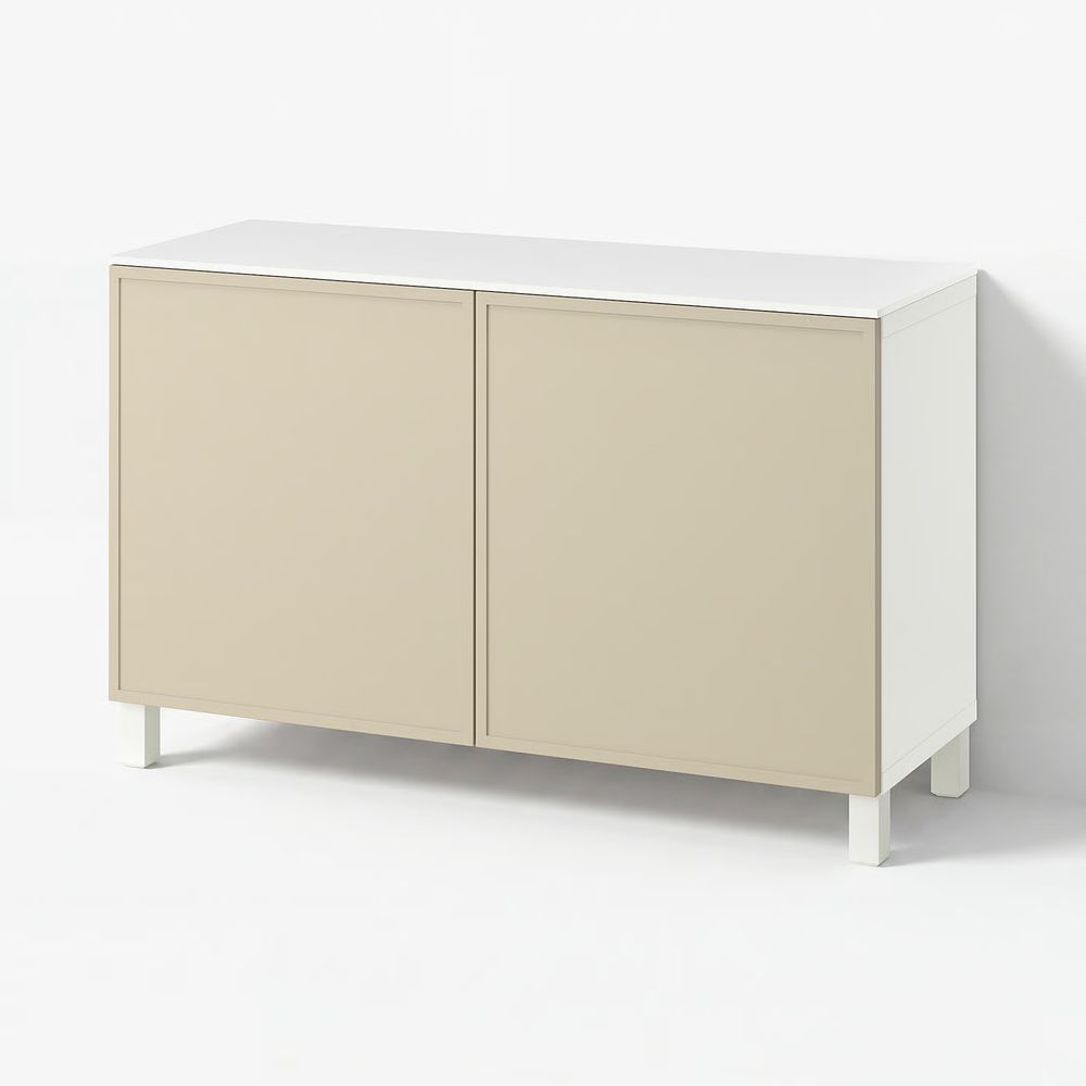 IKEA, вид спереди